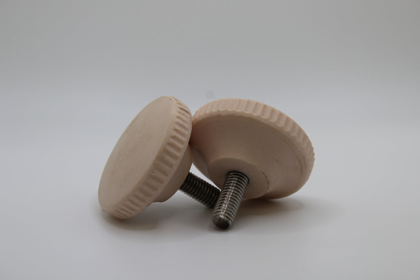 SET: Rändelmutter für Sonnenschute – Trabant 500 / 600 / 601 | Originalgetreue Reproduktion