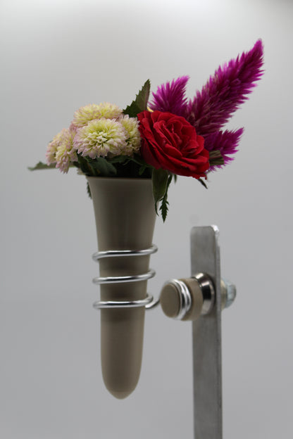 Magnetische Oldtimer-Vase für Trabant, Wartburg & Barkas – Handgemacht in Deutschland