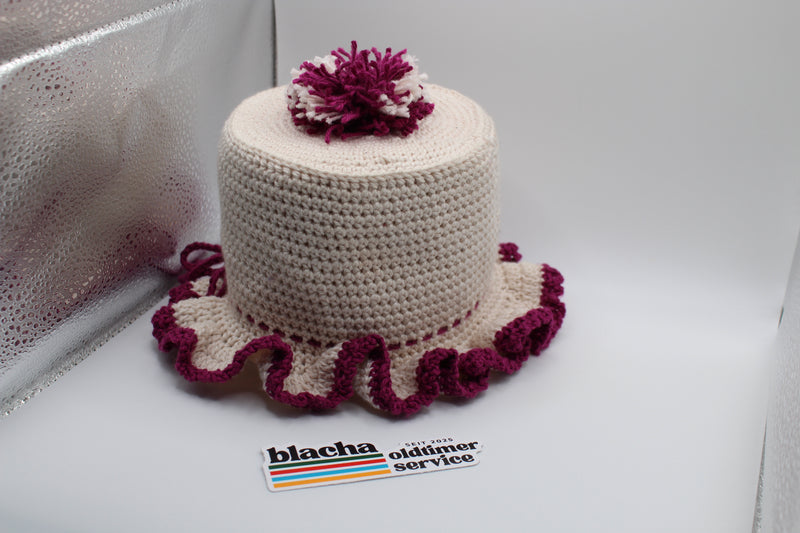 Gehäkelter Klopapierhut handgehäkelt