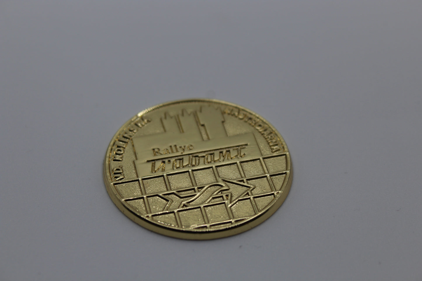 Rallye_lenkrad_plakette_gold1